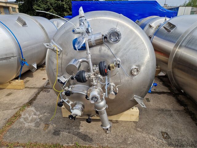 Rezervuar magazinimi nën vakum prej çeliku inox 316L me kapacitet 5.720 litra, diametër 1.500 mm x a SCHWARTE-MILFOR 5,720 Litre