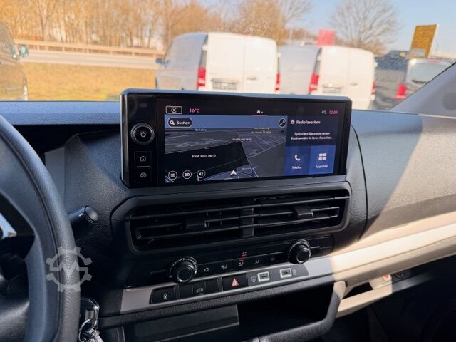Lång skåpvagn FIAT Scudo L3 Aut. Carplay. Navi. Klima. PDC