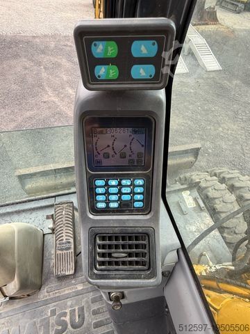 Koparka kołowa KOMATSU PW 160-7E0 / gepflegt / 6300 Bh / inkl. GRL