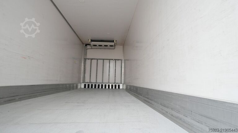 Transporte refrigerado/congelado Groenewegen 3 AXLE FRIGO TRAILER