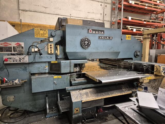 冲压和咬合机 AMADA PROMECAM VELA 2