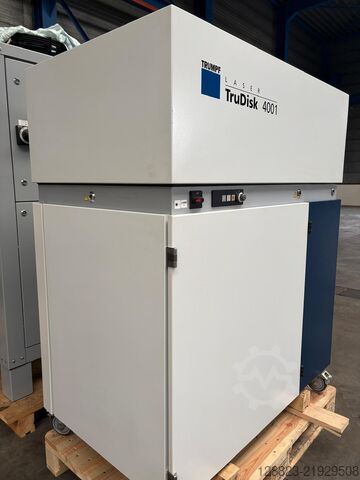 Mesin pemotong laser TRUMPF TruLaser 3030 Fiber
