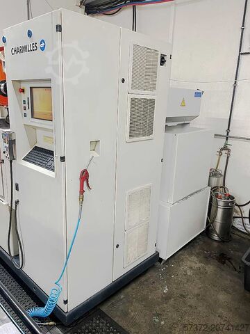 Macchina per l'erosione del filo Charmilles ROBOFIL 240SL