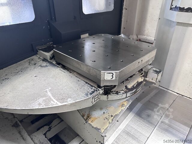 Горизонтальный обрабатывающий центр с двумя паллетами Dahlih MCH630