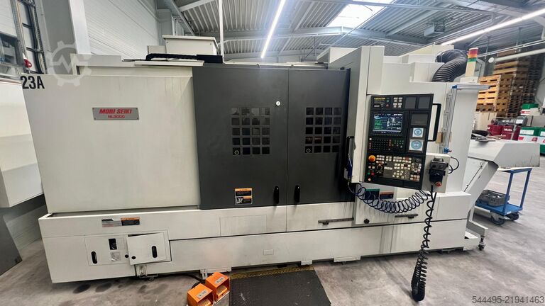 CNC旋削・フライス盤センター MORI SEIKI NL3000Y/1250