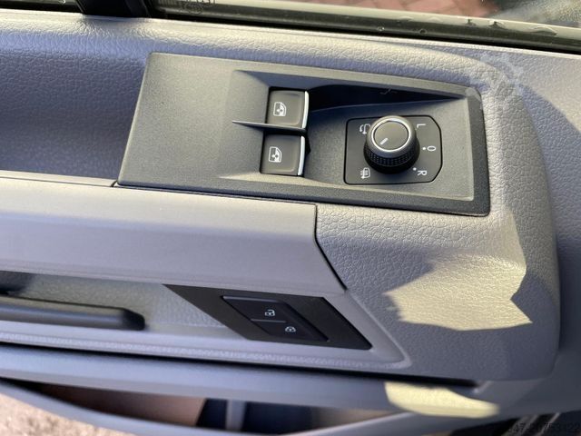 Furgoneta MAN TGE 3.180 L3H2 MIXTO 4x4 AUTOM ACC LED AHK DAB