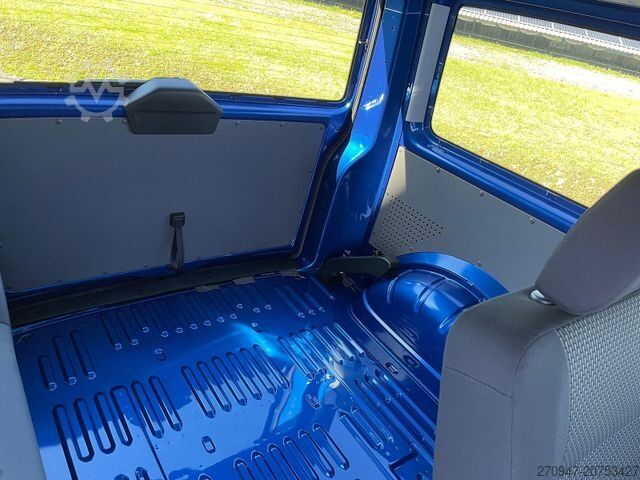Minibus VOLKSWAGEN T6.1 Transporter Kombi KR Autom. LED TEMP SITZHZ