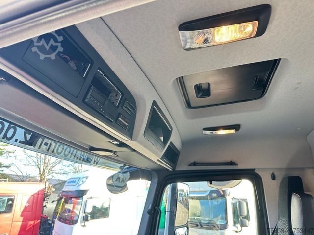 Camión volquete trilateral MERCEDES-BENZ 3345 6x6 Meiller DSK AHK