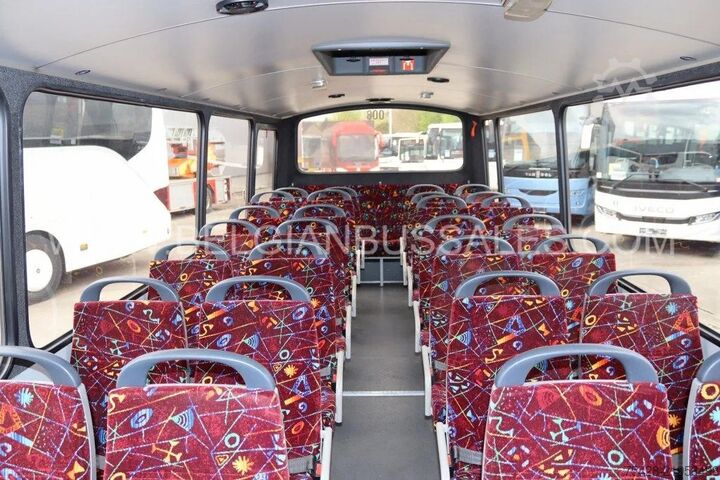  Mercedes-Benz Vario O813 / Lift / Euro 5 /