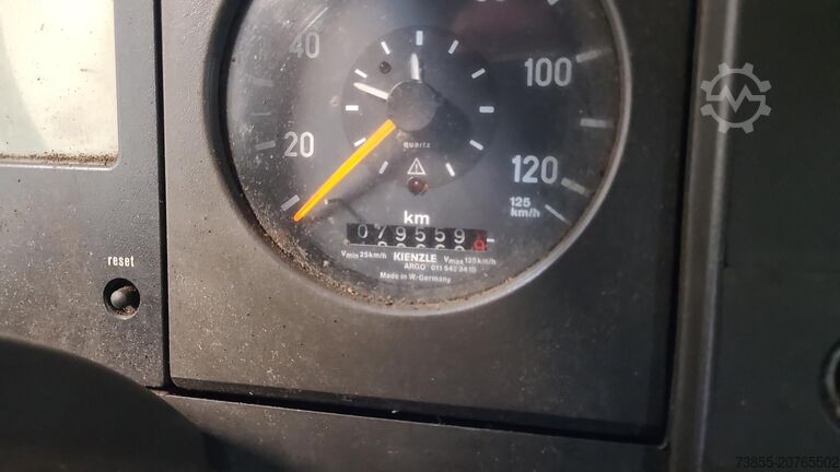 商用车-自卸车 Mercedes-Benz Unimog 418/10