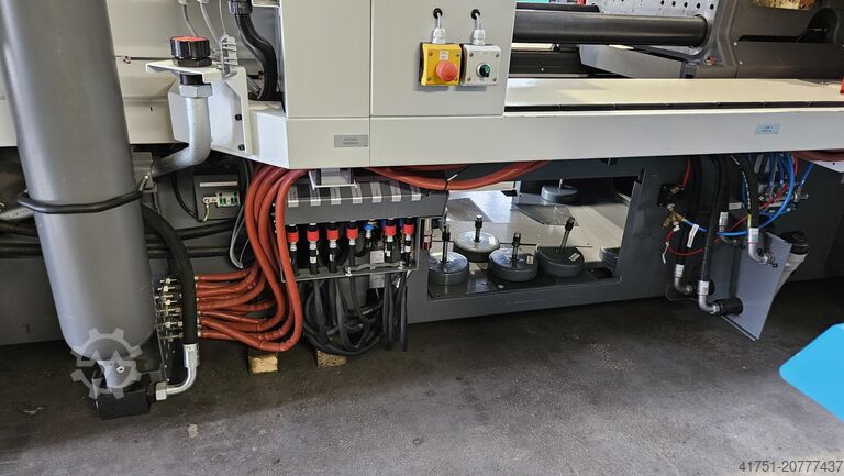 Spritzgießmaschine Arburg 630 H 2500-400 mit Multilift