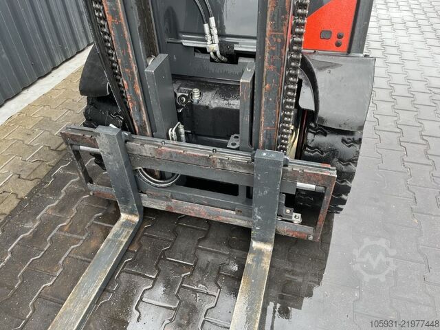 رافعات شوكية ديزل Linde H25D-02/600