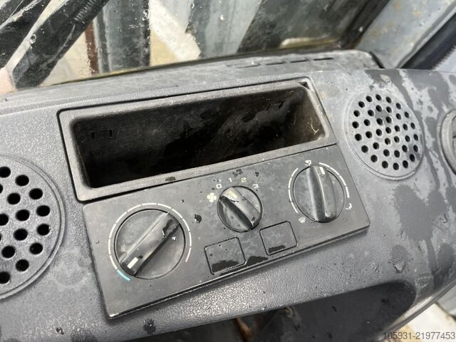 رافعات شوكية ديزل Linde H25D-01