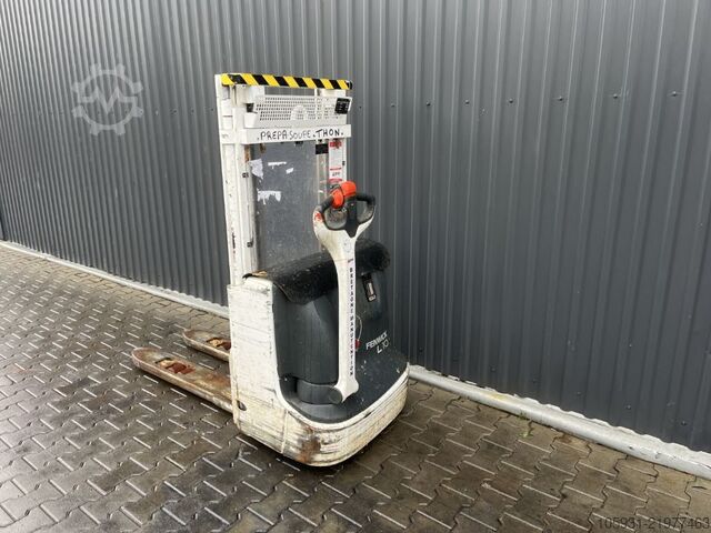 رافعة المشاة Linde L10