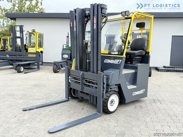 Fjögurra leiða lyftarar Combilift CB4000 TRIPLEX 5200 FREE-LIFT POSITIONER