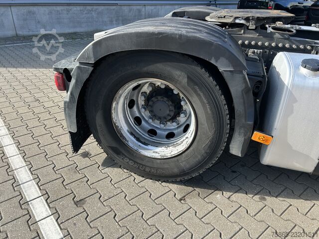 Volvo FH 460 Globetrotter / 759 000 km / Tachygraphe V2 / Climatisation nocturne / 2 réservoirs / Co Volvo FH 460 Globetrotter / 759 dkm / Tacho V2 / Nigh...