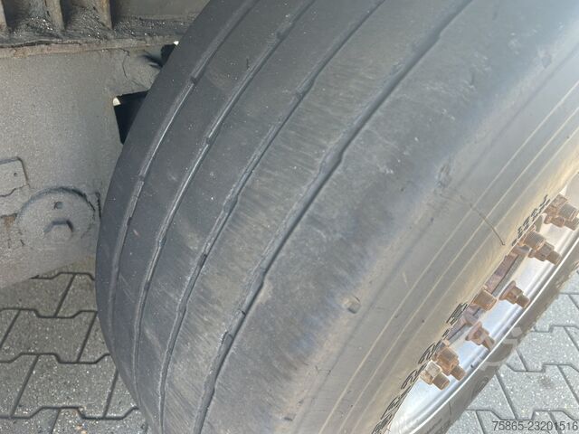 Pacton T3 001 / Baú -> Danos / Freios a disco / Plataforma de carga não funcional Pacton T3 001 / Box -> Damage / Schade / Disk Brakes /...