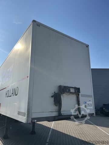 Pacton T3 001 / Baú -> Danos / Freios a disco / Plataforma de carga não funcional Pacton T3 001 / Box -> Damage / Schade / Disk Brakes /...