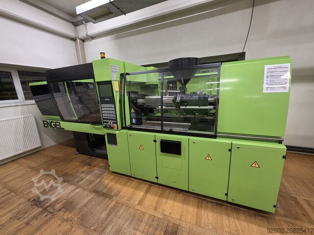 Vstrekovací stroj ENGEL Victory 500/120 tech