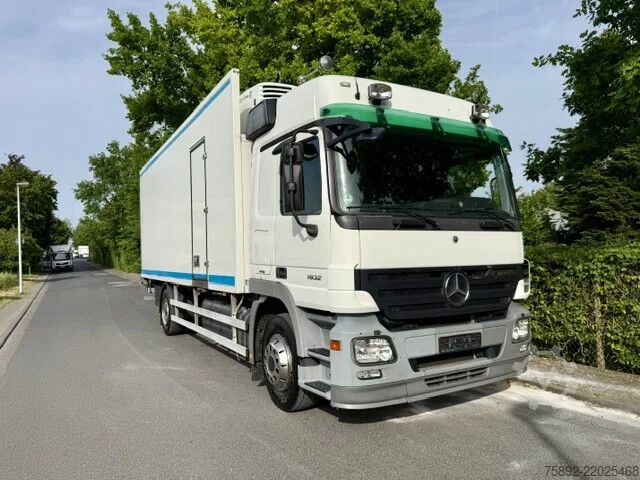 Pengangkutan dalam peti sejuk/beku Mercedes-Benz Actros 1832 Thermo King TS 600 / Euro5 / 531km
