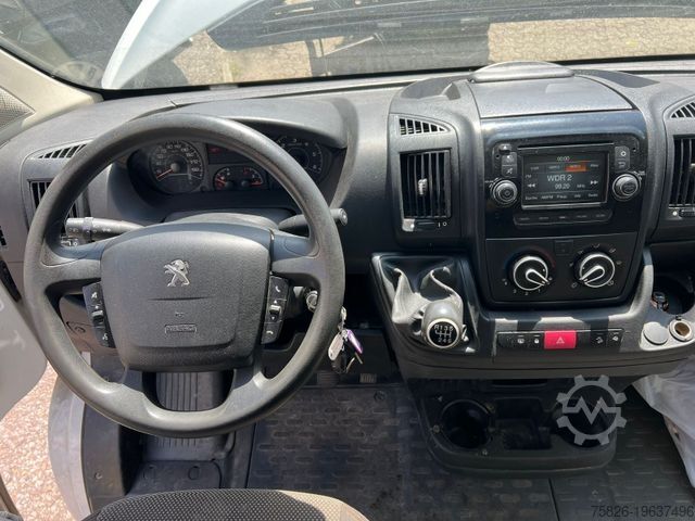 Kastenwagen hoch PEUGEOT Boxer Kasten  L2H2 Avantage Edition MOTORSCHADEN