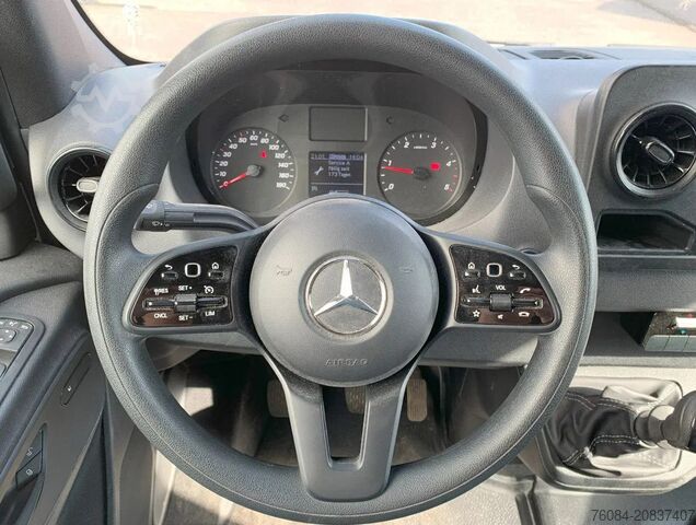 Reefer van Mercedes-Benz Sprinter 317 CDI*NEW XARIOS 350*L2H2*360°CAMERA...