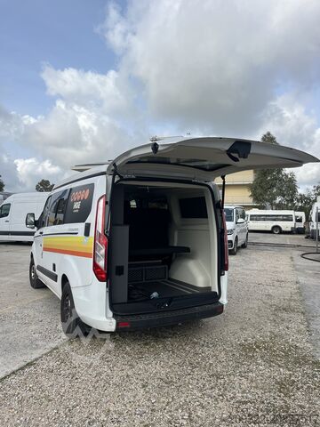 משאית קמפינג Ford Panama P10 Camper | 4 Posti Letto | Cucina + Tetto Sollevabile