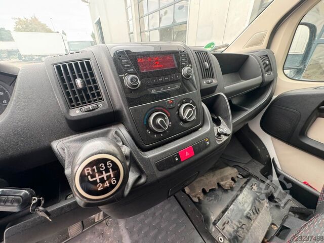 Kastiga kaubik PEUGEOT Boxer Koffer ** Motorschade **FESTPREIS