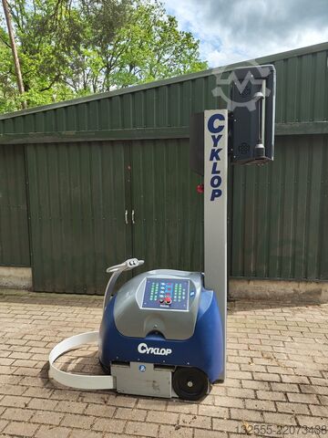 Makine për lidhje me shirita Cyklop csm