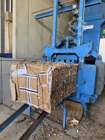 Mesin pengepak kertas Höma PB4000