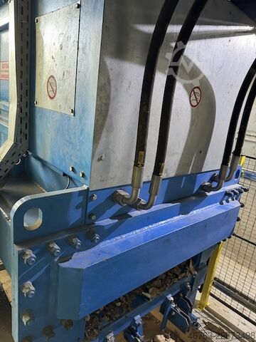 Mesin pengepak kertas Höma PB4000