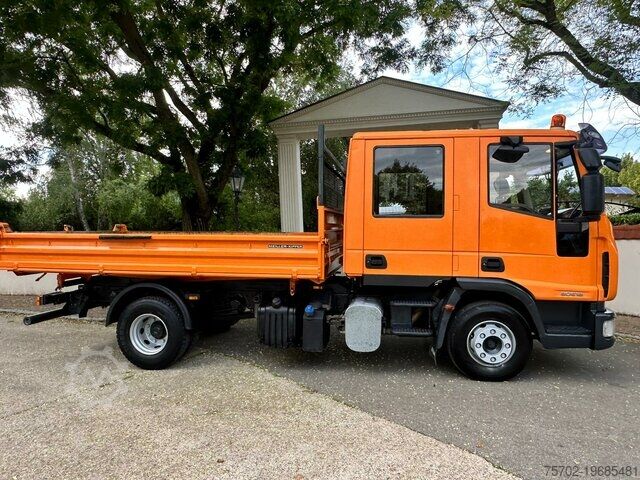 कस्टमाइज़्ड वैन Iveco Eurocargo ML80E18 DOKA 7-Sitzer 3-Seitenkipper
