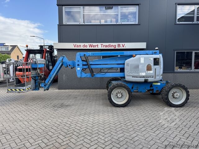 Genie Z45/25J Gelenkteleskoparbeitsbühne / Arbeitsbühne mit 16 m Arbeitshöhe, 4x4, Deutz Diesel, Bau GENIE Z45/25J Knikarmhoogwerker / Arbeitsbuhne 16M werkhoogte  4X4 Deutz Diesel 2007