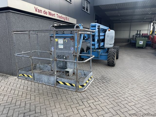 Genie Z45/25J Gelenkteleskoparbeitsbühne / Arbeitsbühne mit 16 m Arbeitshöhe, 4x4, Deutz Diesel, Bau GENIE Z45/25J Knikarmhoogwerker / Arbeitsbuhne 16M werkhoogte  4X4 Deutz Diesel 2007