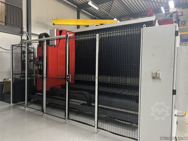 Centro de mecanizado universal Matec 30HV