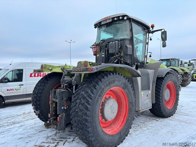 Traktor Claas Xerion 4000 VC