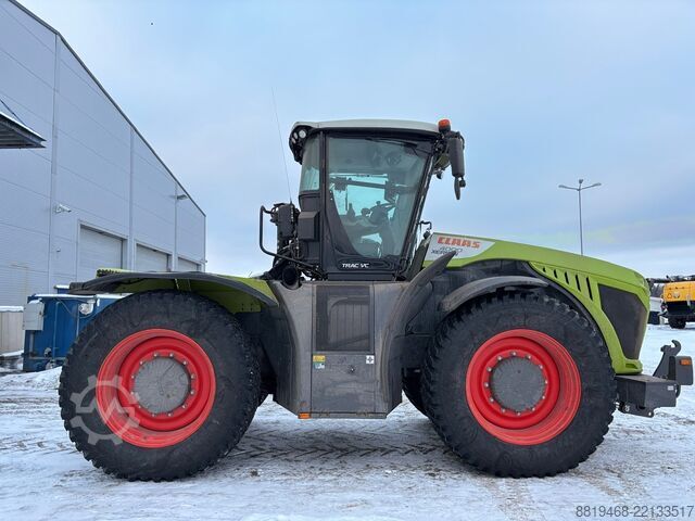 Traktor Claas Xerion 4000 VC