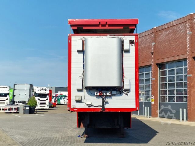 Перевезення великої рогатої худоби Finkl SAV35 - 3/3 deck livestock - Ventilation - Lift...