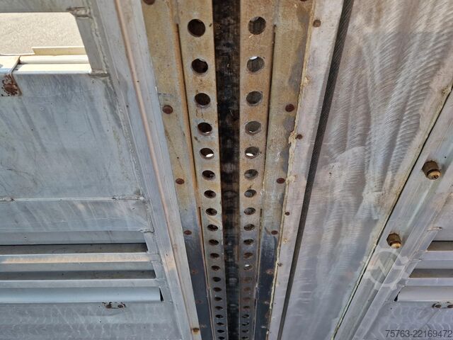 Перевезення великої рогатої худоби Finkl SAV35 - 3/3 deck livestock - Ventilation - Lift...