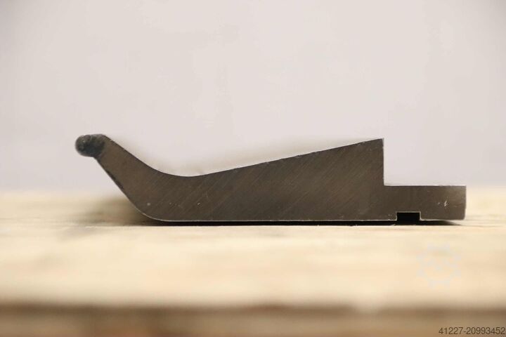 Abkantwerkzeug geteilt 1500 mm unbekannt 30/143 mm  R4