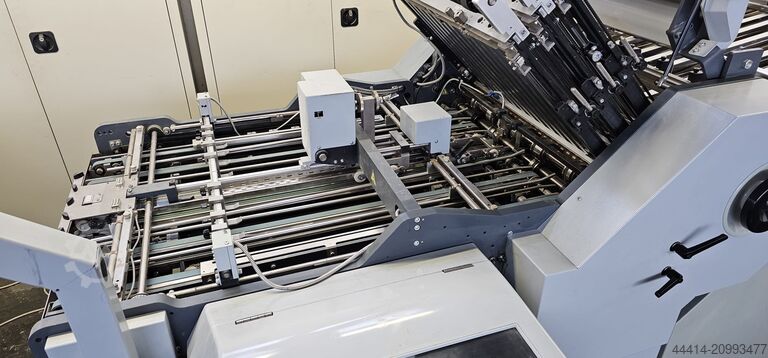 เครื่องพับกระดาษ Horizon AFC-746+PFU-74D Vollautomat