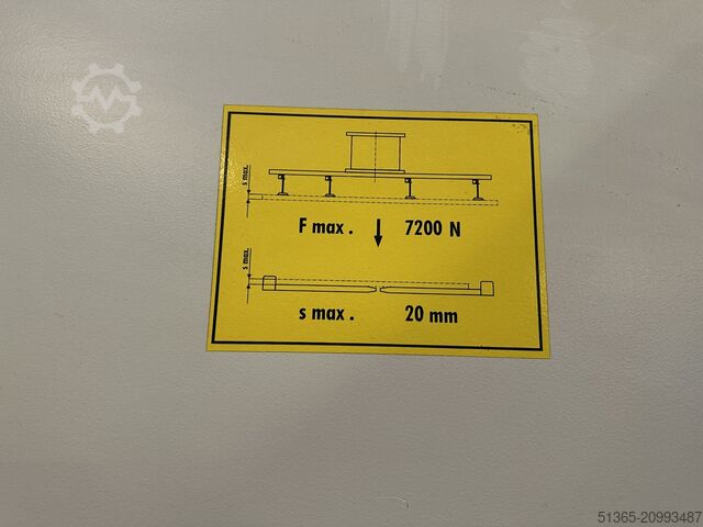เครื่องตัดเลเซอร์ TRUMPF Trumatic L3030