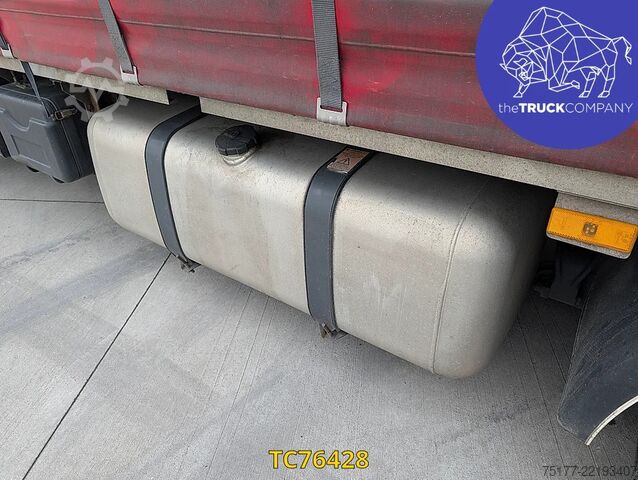 Posuvná plachta Mercedes-Benz Actros 2548