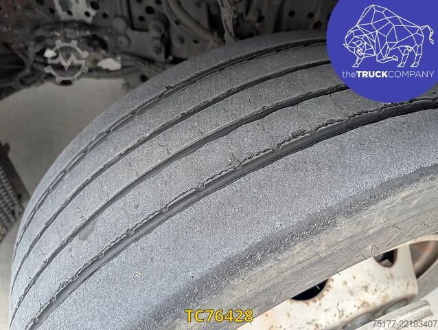 Pëlhurë gomuar rrëshqitëse Mercedes-Benz Actros 2548