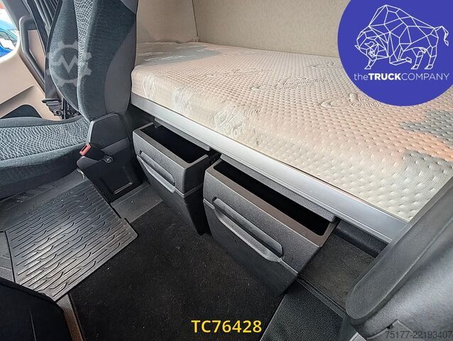 Pëlhurë gomuar rrëshqitëse Mercedes-Benz Actros 2548