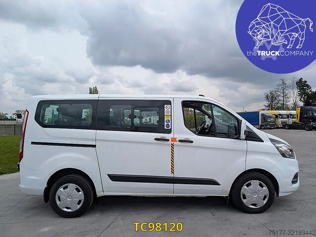 Osobná doprava Ford Transit CUSTOM 2.0 TDCI - 9 SEATS - AUTOMATIC -...