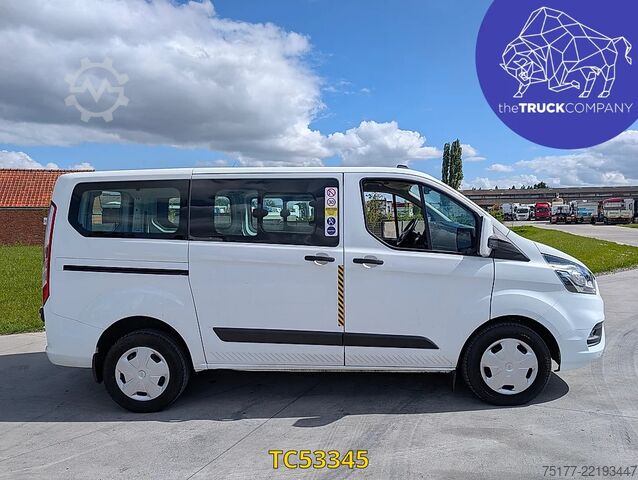 Osobná doprava Ford Transit CUSTOM 2.0 TDCI - 9 SEATS - AUTOMATIC -...