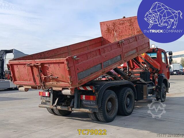 Transport af containere Mercedes-Benz SK 2531