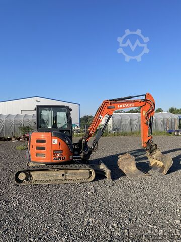 Mini-escavadora Hitachi Zaxis 48 U