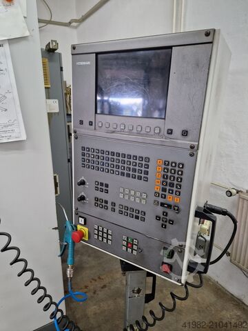 Horiz. Fahrständer Fräsmaschine UNITECH CFS 2